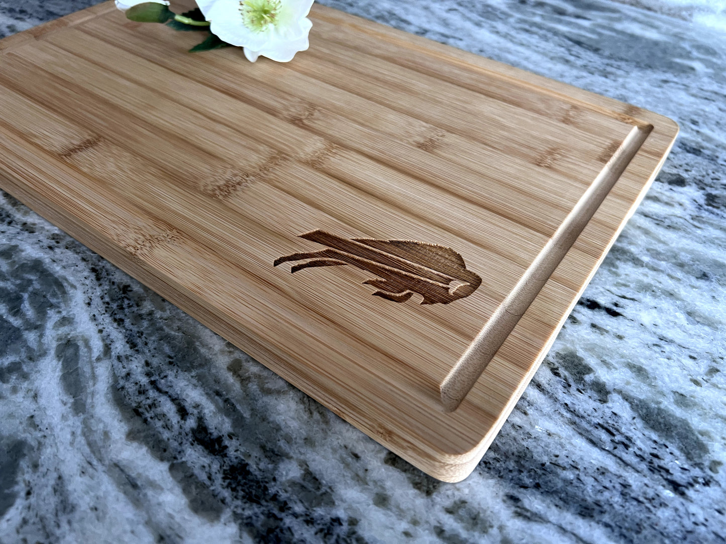 Stunning Buffalo Bills Laser Engraved Cutting Board!
