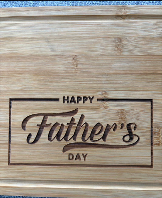 Personalized Laser-Engraved Bamboo Cutting Board – The Perfect Gift for Dad