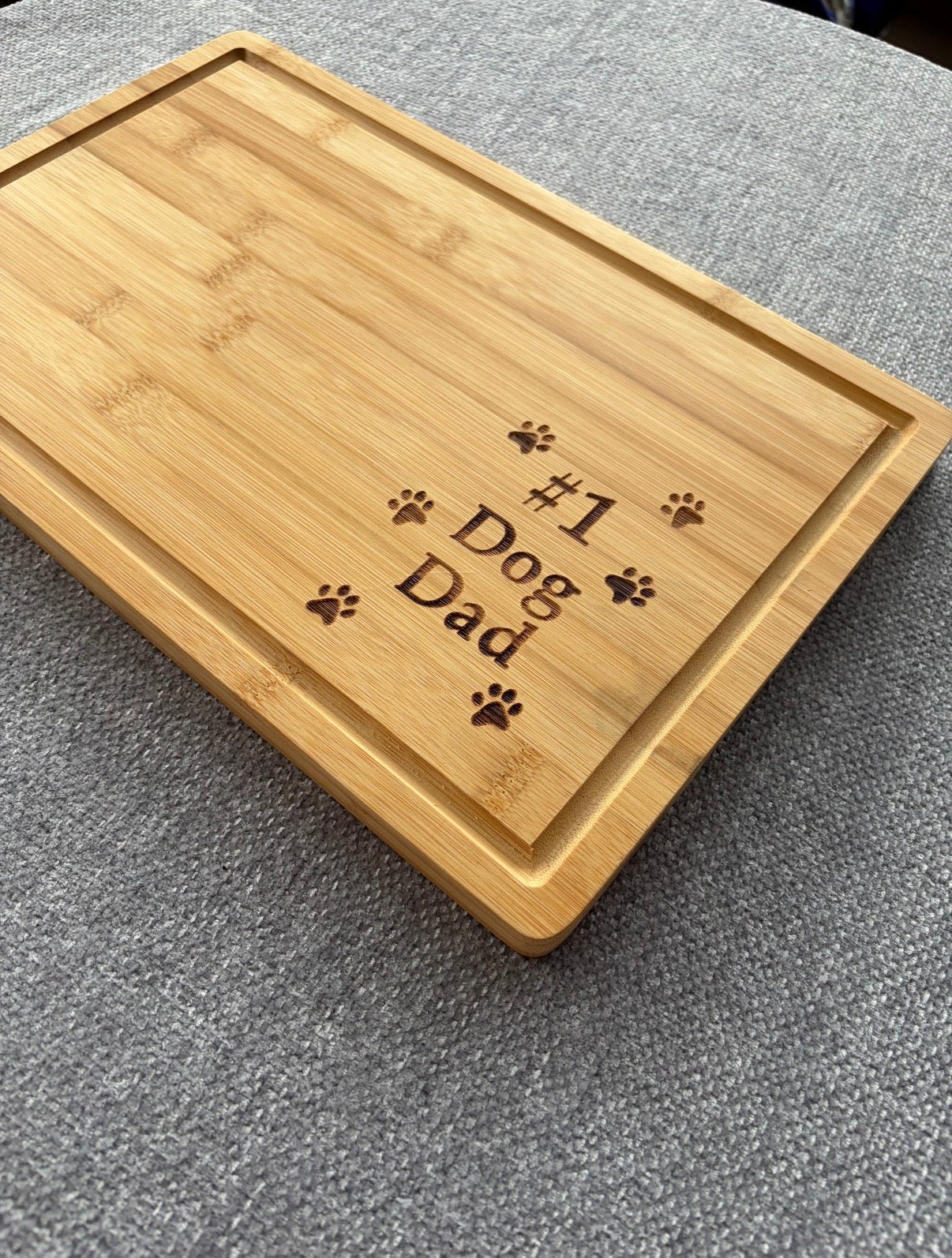 Personalized Laser-Engraved Bamboo Cutting Board – Perfect for Pet Lovers